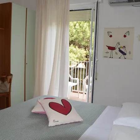 Отель Orsa Maggiore 3*