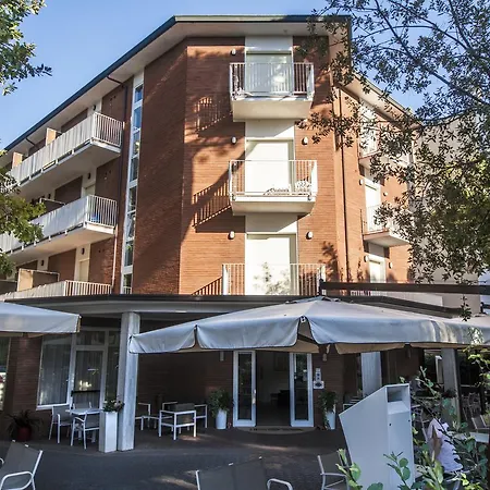 酒店 Orsa Maggiore
